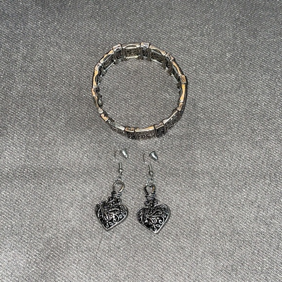 NWT.  Bali Legacy Sterling Silver Bracelet & Earrings - Picture 4 of 5